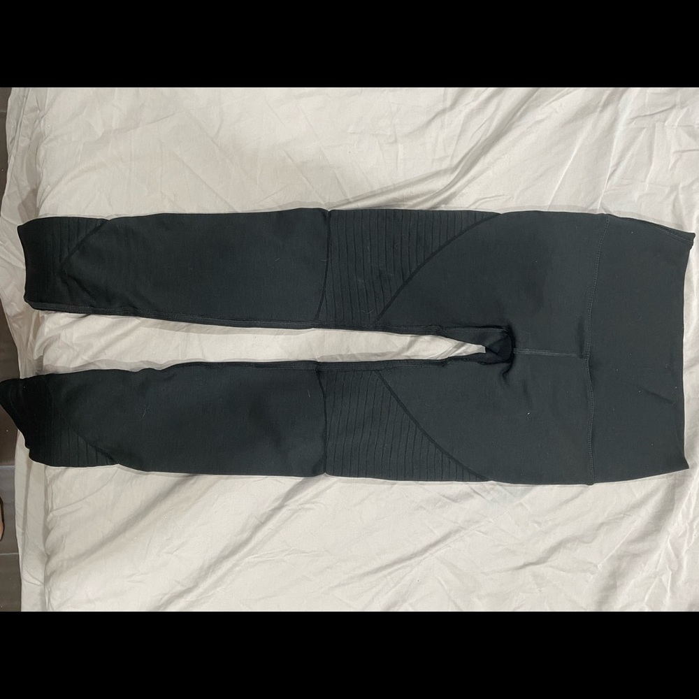 Alphalete leggings black